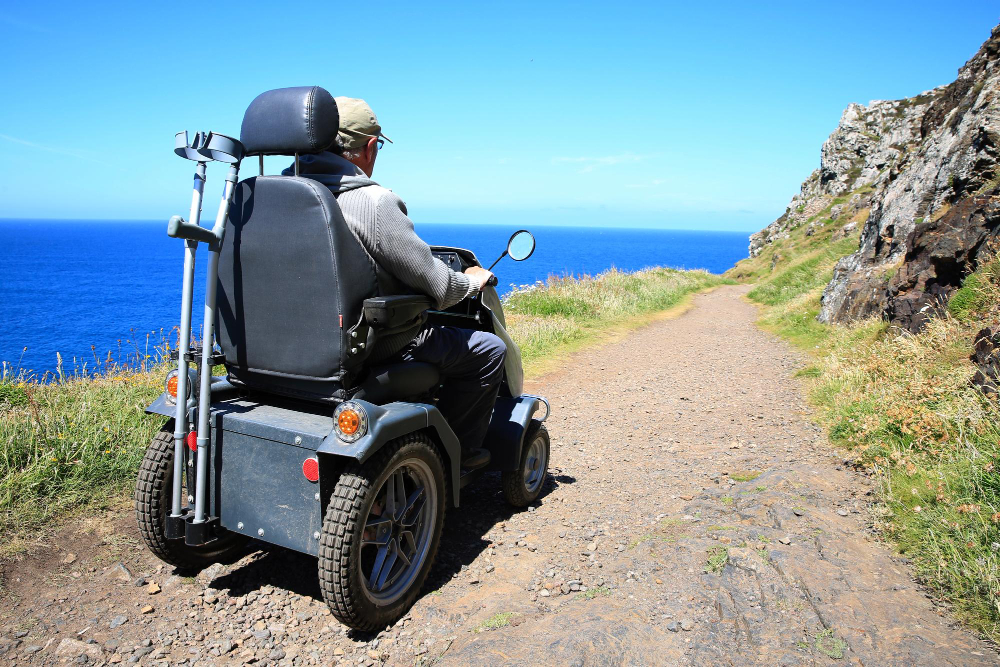 How to Choose the Right Scooter for Your Theme Park Needs